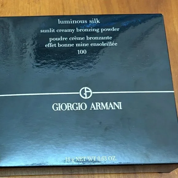 Armani BeautyLuminous Silk Creamy Bronzing Powder